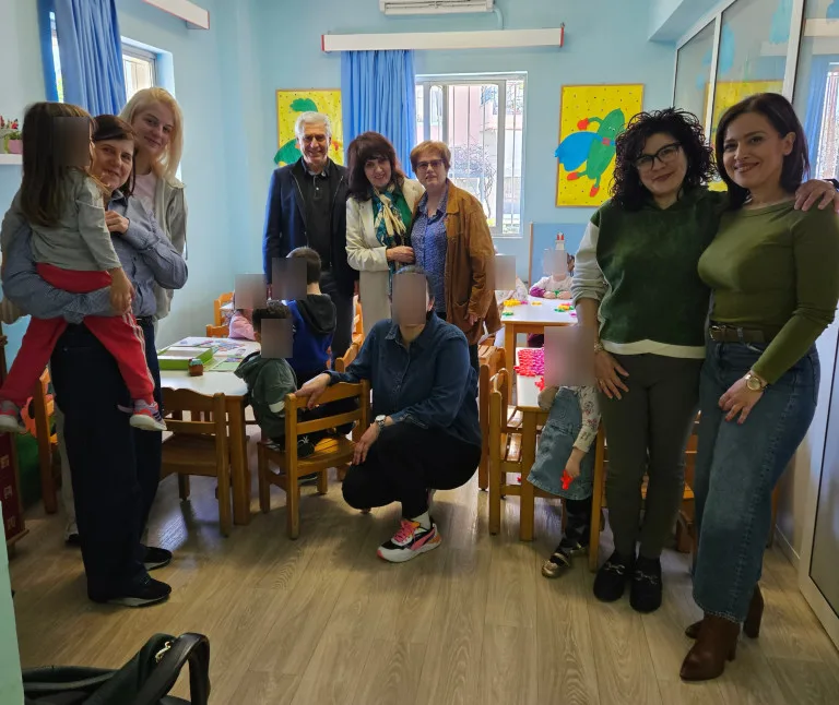 Πάτρα: Πασχαλινές επισκέψεις της διοίκησης του ΚΟΔΗΠ σε παιδικούς σταθμούς και κοινωνικές δομές ΦΩΤΟ