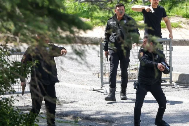 Κωνσταντινούπολη: Διευρύνεται η έρευνα μετά την ένοπλη επίθεση έξω από το ισραηλινό προξενείο