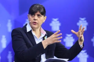 Κοβέσι από τους Δελφούς: Αιχμές για την Ελλάδα, πίεση για τους εισαγγελείς και νέο μήνυμα για τον ΟΠΕΚΕΠΕ