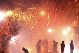 Μία 59χρονη συνελήφθη στην Κω έχοντας στην κατοχή της 25.840 κροτίδες!