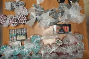 Είχαν φτιάξει...οπλοστάσιο για το Πάσχα, συνελήφθησαν ανήλικοι και γονείς με 764 κροτίδες