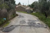 Δήμος Ερυμάνθου: Κάλυψαν λακκούβες σε αγροτικούς δρόμους, το επόμενο βήμα