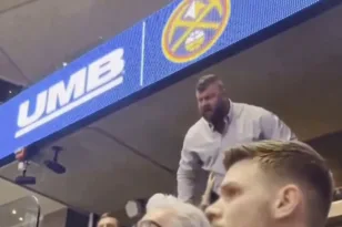 Έγινε viral ο αδερφός του Γιόκιτς – Παραλίγο να «αρπάξει» φίλαθλο των Σπερς ΒΙΝΤΕΟ