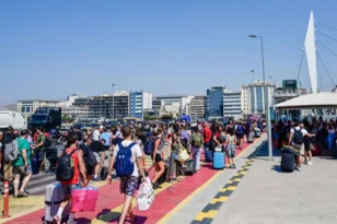 Κοινωνικός Τουρισμός 2026-2027: Ξεκινούν οι αιτήσεις για 300.000 επιταγές της ΔΥΠΑ