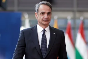 Κομισιόν: «Πράσινο φως» για όρια ηλικίας στα social media μετά την επιστολή Μητσοτάκη