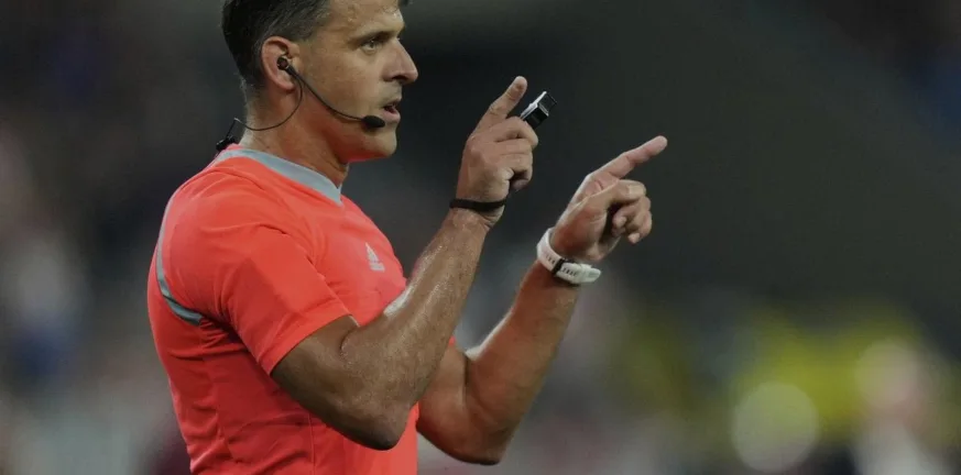 Super League: Ο Μανθάνο στο ΑΕΚ-ΠΑΟΚ και ο Μελέρ στη Λεωφόρο