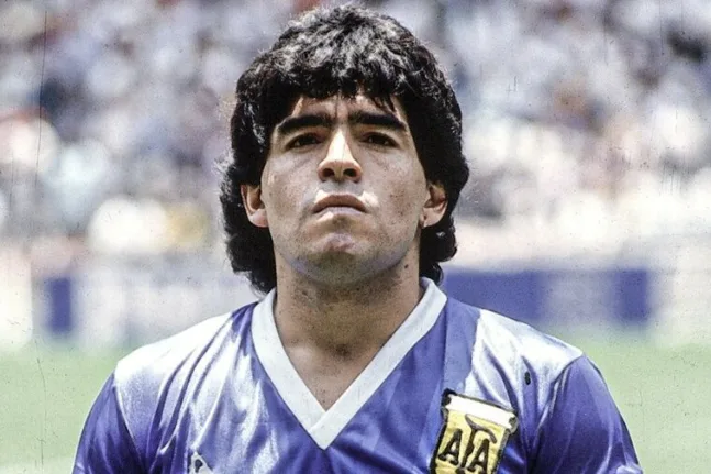 Ντιέγκο Μαραντόνα: Στο εδώλιο επτά άτομα για τον θάνατό του