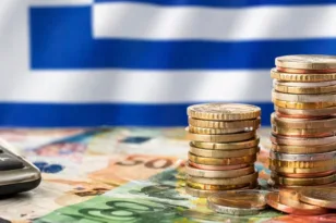 ΥΠΟΙΚ: Τα 8 μέτρα στήριξης – Τι αλλάζει σε χρέη, επιδόματα και ενοίκια