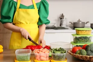 Τα μικροπλαστικά μέσα στο σπίτι μας: Πού κρύβονται και πώς να προστατευτούμε