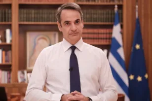 Μήνυμα Μητσοτάκη με αιχμές, «καμπανάκι» και θεσμικές αλλαγές: Εισηγούμαι ασυμβίβαστο υπουργού και βουλευτή για μετά τις εκλογές του 2027