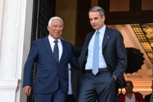 Στο Μέγαρο Μαξίμου ο Αντόνιο Κόστα: Συνάντηση με Μητσοτάκη