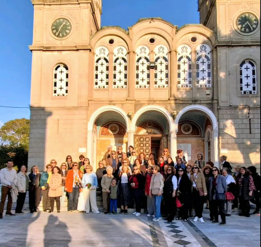 Πάτρα: Με μεγάλη συμμετοχή η ξενάγηση στον Παντοκράτορα και ο περίπατος του Μορφωτικού Συλλόγου