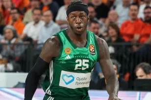 O Παναθηναϊκός έκανε το break και έγινε το αφεντικό στη σειρά με τη Βαλένθια