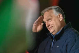 Όρμπαν: Παραδίδει την έδρα του στο κοινοβούλιο της Ουγγαρίας