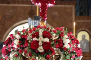 Πάσχα στη Δυτική Ελλάδα: Έθιμα με φως, παράδοση και έντονο τοπικό χαρακτήρα ΦΩΤΟ