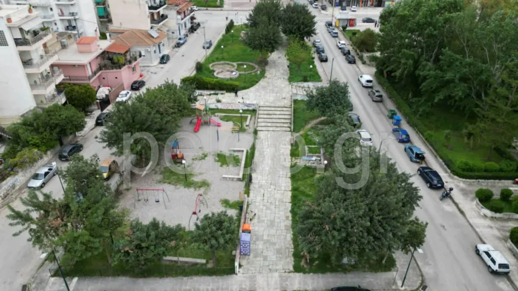 Πάτρα: Η Κύπρου κείται... μακράν - Εγκαταλελειμμένη η πλατεία της Αγυιάς ΦΩΤΟ Πάτρα: Η Κύπρου κείται... μακράν - Εγκαταλελειμμένη η πλατεία της Αγυιάς ΦΩΤΟ