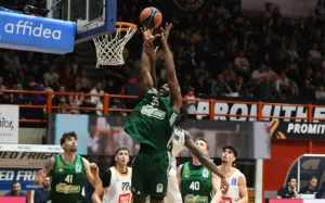 Ο Προμηθέας υποκλίθηκε στον Παναθηναϊκό- Φωτογραφίες/βίντεο/μικρά-μικρά Ο Προμηθέας υποκλίθηκε στον Παναθηναϊκό- Φωτογραφίες/βίντεο/μικρά-μικρά