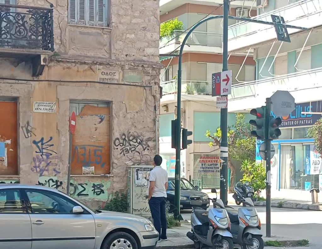 Πάτρα: Πρωτοβουλία Ψωμά για τη δημοτική περιουσία - Φτιάχνει βίντεο και δείχνει τα προβλήματα