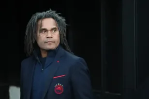 Καρεμπέ μετά το Ολυμπιακός – ΑΕΚ: «Δεν τα παρατάμε ποτέ»