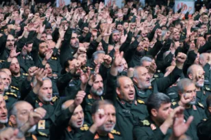 Ιράν: Ισχυρίζεται ότι κατέρριψε drone και προειδοποιεί για εκεχειρία