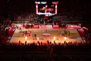 Τρέλα για Μονακό στον Ολυμπιακό, σε 55 λεπτά εισιτήρια τέλος!