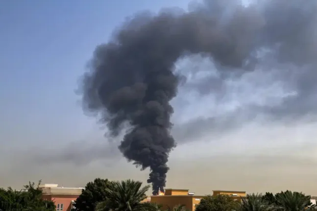 Emirates: Απαγορεύεται η είσοδος Ιρανών στα ΗΑΕ – Ένας νεκρός από επίθεση με drone