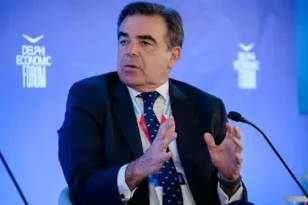 Σχοινάς από Δελφούς: «Δεν κινδυνεύουν οι αγροτικές επιδοτήσεις»