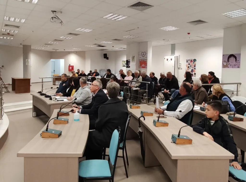 Ερύμανθος: Συνάντηση με Πολιτιστικούς Συλλόγους είχε ο Θόδωρος Μπαρής