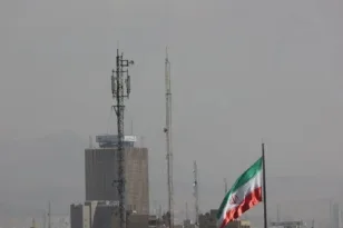 Ιράν και ΗΠΑ εξετάζουν σχέδιο δύο σταδίων για εκεχειρία και συνολική συμφωνία