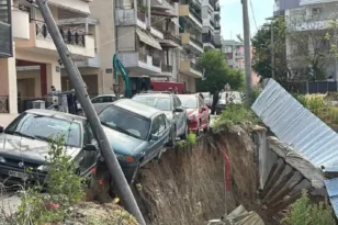 Θεσσαλονίκη: Υποχώρησε δρόμος στους στάβλους Παπάφη, ΙΧ έπεσε στο κενό ΒΙΝΤΕΟ
