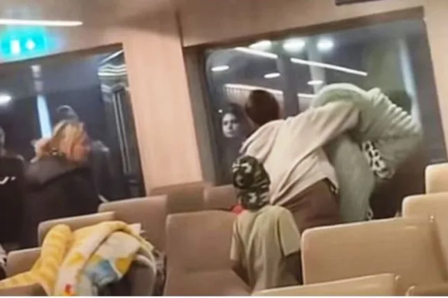 Αναψαν τσιγάρο στο «Νήσος Σάμος» και άρχισε να τρέχει παντού νερό με δύναμη!