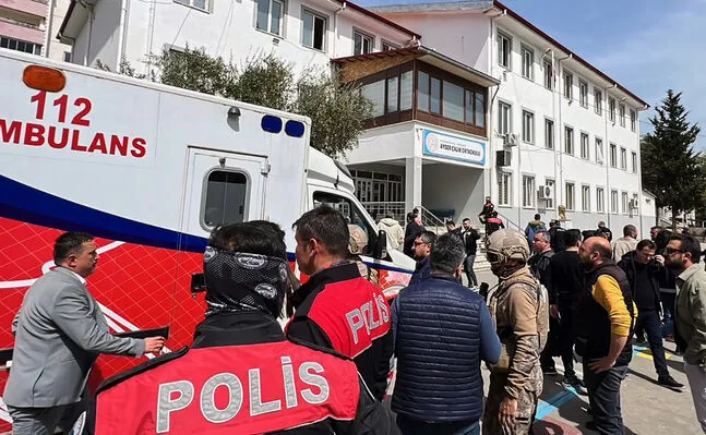 Τουρκία: Συγκλονίζει η καθηγήτρια που έπεσε μπροστά στις σφαίρες για να σώσει μαθητές