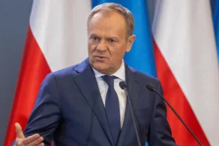 Τουσκ κατά Τραμπ: Η απειλή για έξοδο των ΗΠΑ από το ΝΑΤΟ είναι «το όνειρο του Πούτιν»