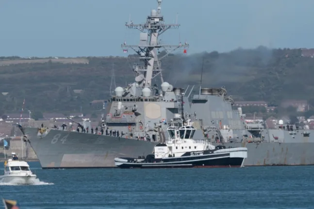 Ναυτική συμμαχία τύπου ΝΑΤΟ και χωρίς τις ΗΠΑ προωθεί η Βρετανία