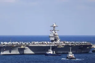 ΗΠΑ: Τρία αεροπλανοφόρα ταυτόχρονα στη Μέση Ανατολή για πρώτη φορά από το 2003