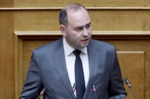 Την άρση της ασυλίας του ζητά ο Λάκης Βασιλειάδης: «Το όνομά μου αναφέρεται έμμεσα σε συνομιλίες τρίτων»