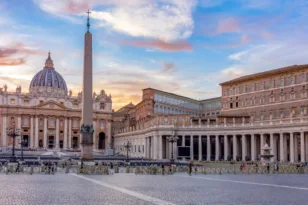 Το Βατικανό ψάχνει εργαζόμενους στην πλατφόρμα «Work with Us»