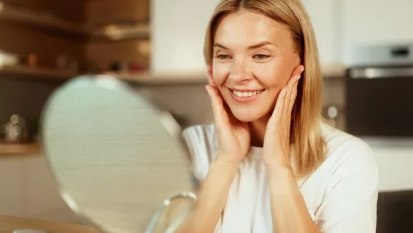 Συμπληρώματα κολλαγόνου: Τι κάνουν πραγματικά σε δέρμα, αρθρώσεις και μύες