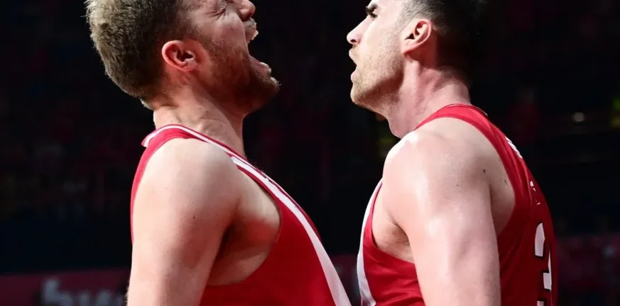 Ο Ολυμπιακός «κατάπιε» τη Μονακό κάνοντας το πρώτο βήμα για την πρόκριση