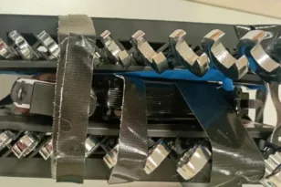 Χανιά: Συνελήφθη 68χρονος στο αεροδρόμιο με εξαρτήματα όπλων και μετρητά