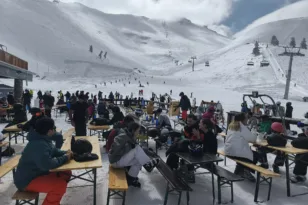 Καλάβρυτα: Προς σεζόν-ρεκόρ το Χιονοδρομικό με φόντο τον πασχαλινό Απρίλιο