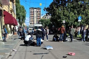 Μόντενα: Αυτοκίνητο «θερίζει» πεζούς, ακρωτηριάστηκαν δύο από τους 8 τραυματίες ΒΙΝΤΕΟ
