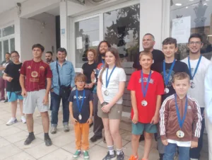 Μικροί και μεγάλοι χάρηκαν σκάκι από ΝΕΠ, ΕΑΠ και ΑΣΟΑ