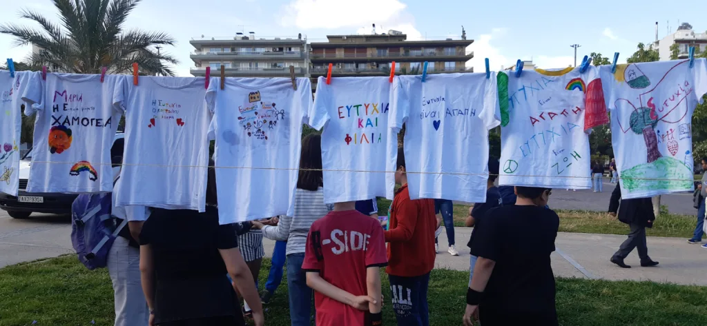 Πάτρα: Σχεδόν 500 μαθητές και εκπαιδευτικοί έδωσαν το παράδειγμα για τη «Φλόγα» ΦΩΤΟ
