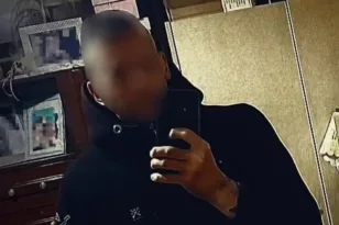 «Δεν ξέραμε ότι ήταν ΑμεΑ, όταν σου έρχεται μπουνιά αντιδράς», η θέση της μητέρας του 25χρονου που έσπασε το σαγόνι 17χρονου
