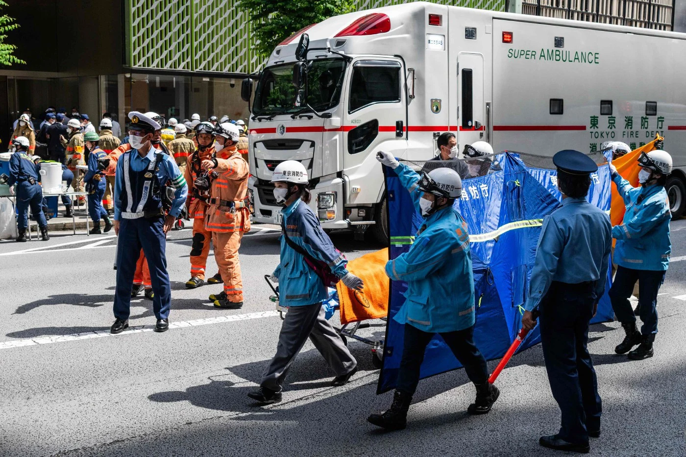 Τόκιο: Περίπου 20 τραυματίες σε εμπορικό κέντρο μετά από ψεκασμό άγνωστης ουσίας Τόκιο: Περίπου 20 τραυματίες σε εμπορικό κέντρο μετά από ψεκασμό άγνωστης ουσίας