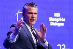 Χέγκσεθ κατά Ευρώπης: Προειδοποιεί για «σημαντικές αποφάσεις» στην ασφάλεια