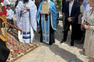 Το Σαραβάλι τίμησε τον Πολιούχο του Αγιο Νικόλαο