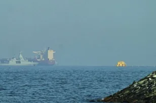 Ιράν – ΗΠΑ: Οι «κόκκινες γραμμές» της Ουάσιγκτον και το παζάρι για τα Στενά του Ορμούζ
