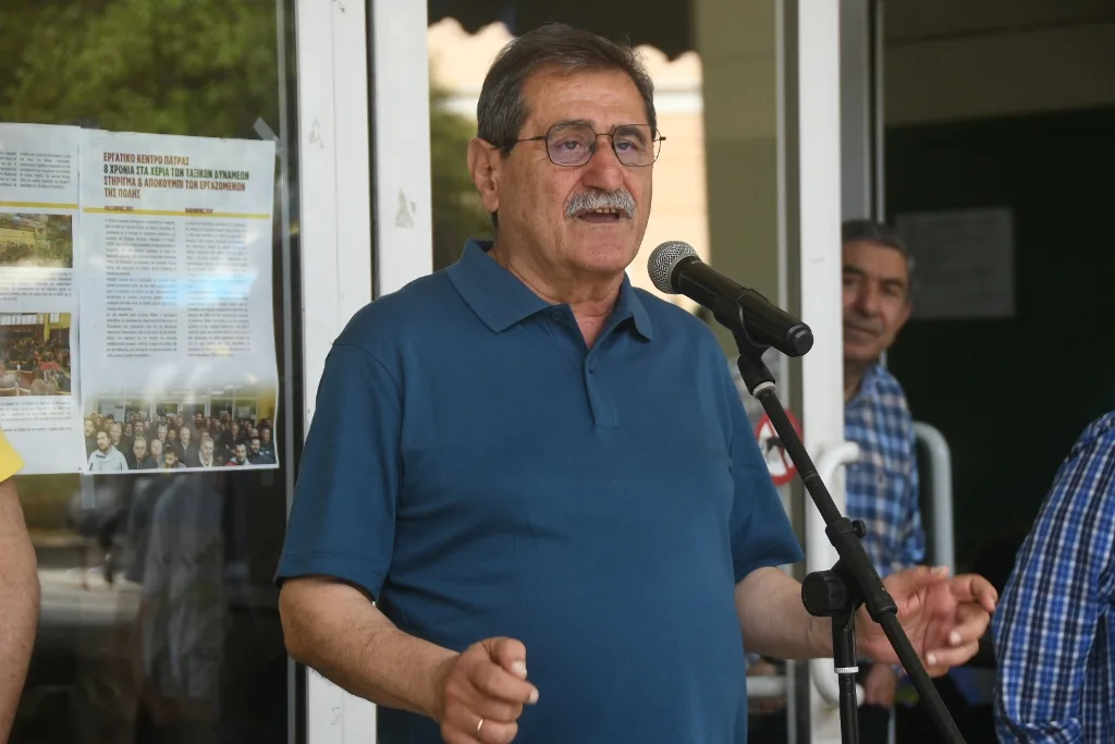 Πάτρα: Η δημοτική αρχή στη συγκέντρωση στο πλαίσιο της Πανδημοσιοϋπαλληλικής απεργίας